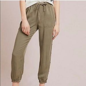 Cloth & Stone Olive Green Tencell Pocket Utility Joggers Drawstring Waist Size M
